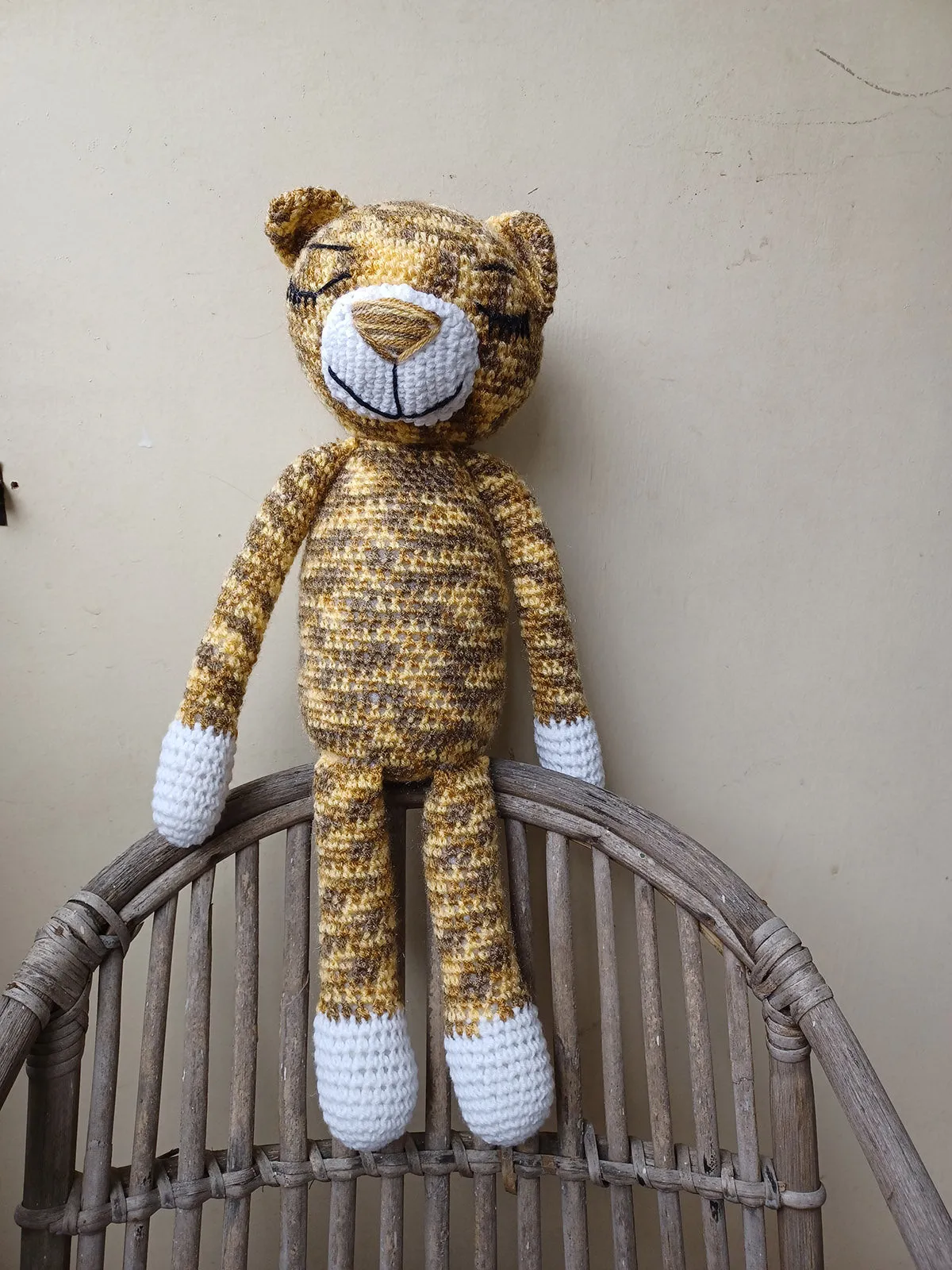 Amigurumi Large Sleepy Cat Crochet