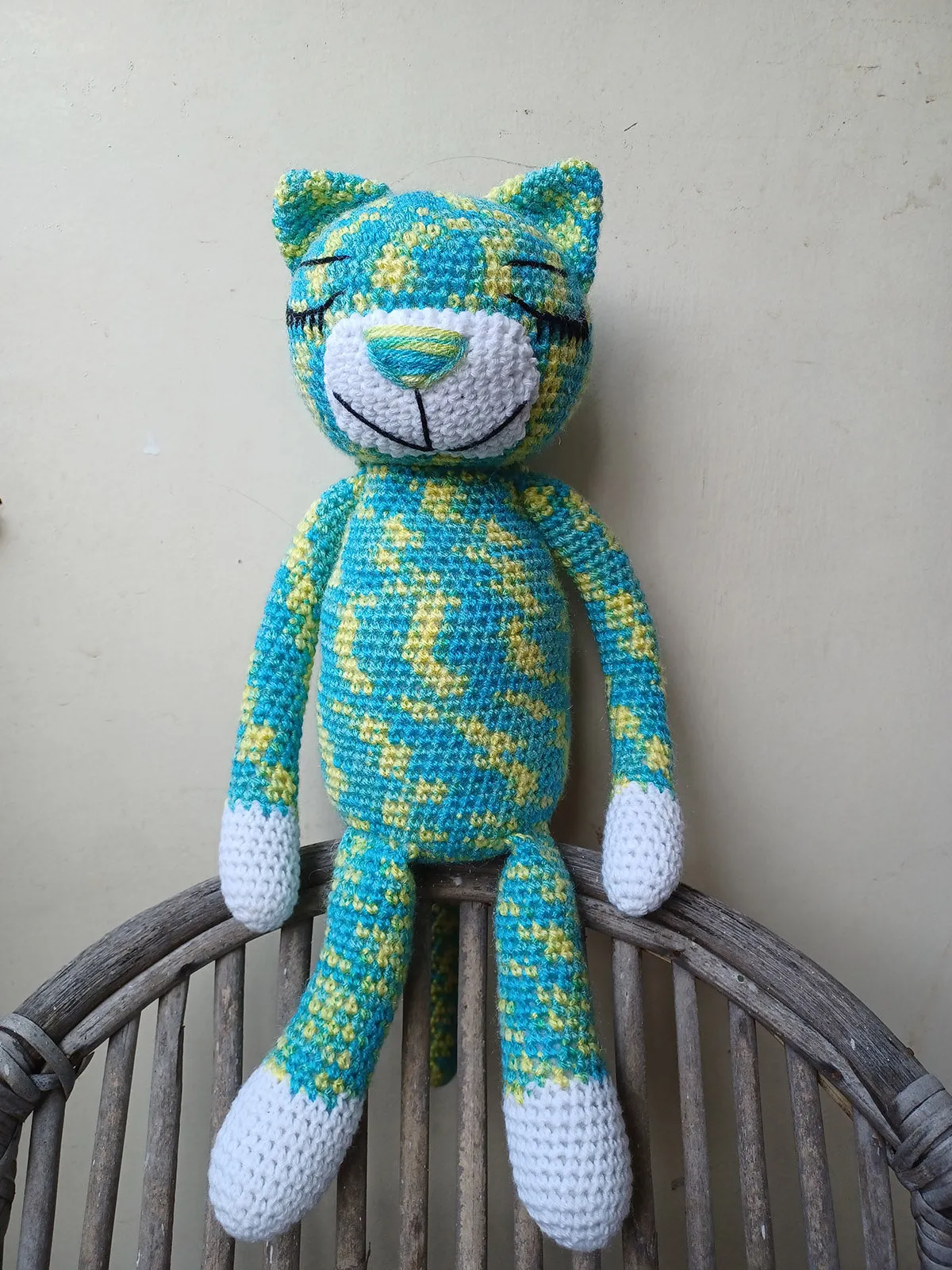 Amigurumi Large Sleepy Cat Crochet